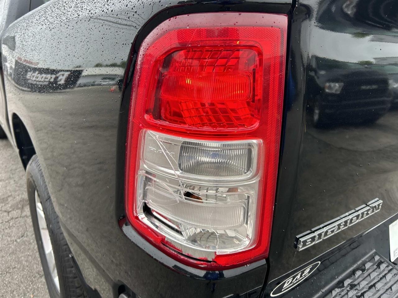 RAM 1500 Big Horn 4x4 Crew Cab 5'7" Box 2021