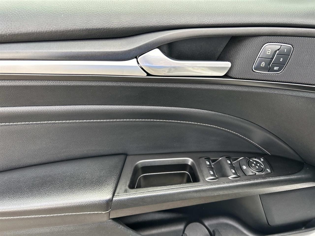 Ford Fusion Titanium AWD 2018