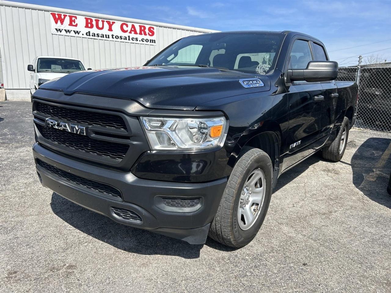 RAM 1500 Tradesman 4x2 Quad Cab 6'4" Box 2022