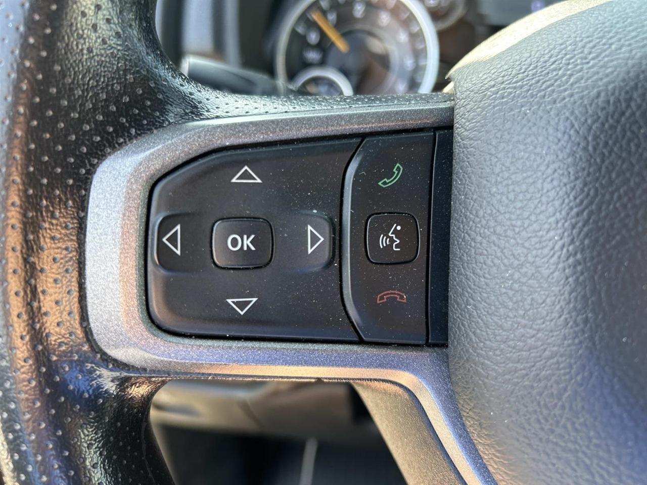 RAM 1500 Tradesman 4x2 Quad Cab 6'4" Box 2022