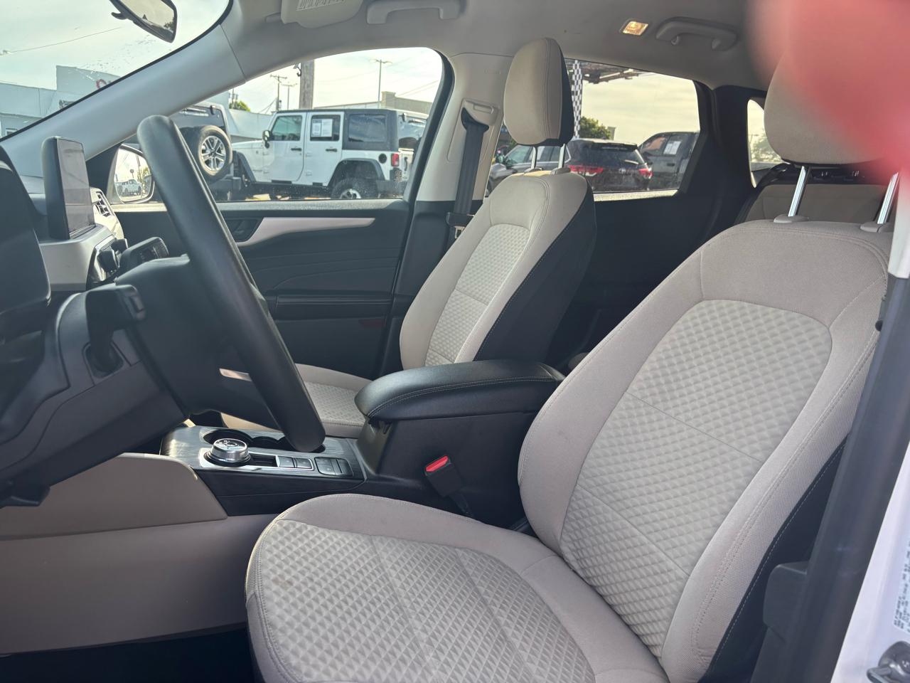 Ford Escape SE FWD 2022