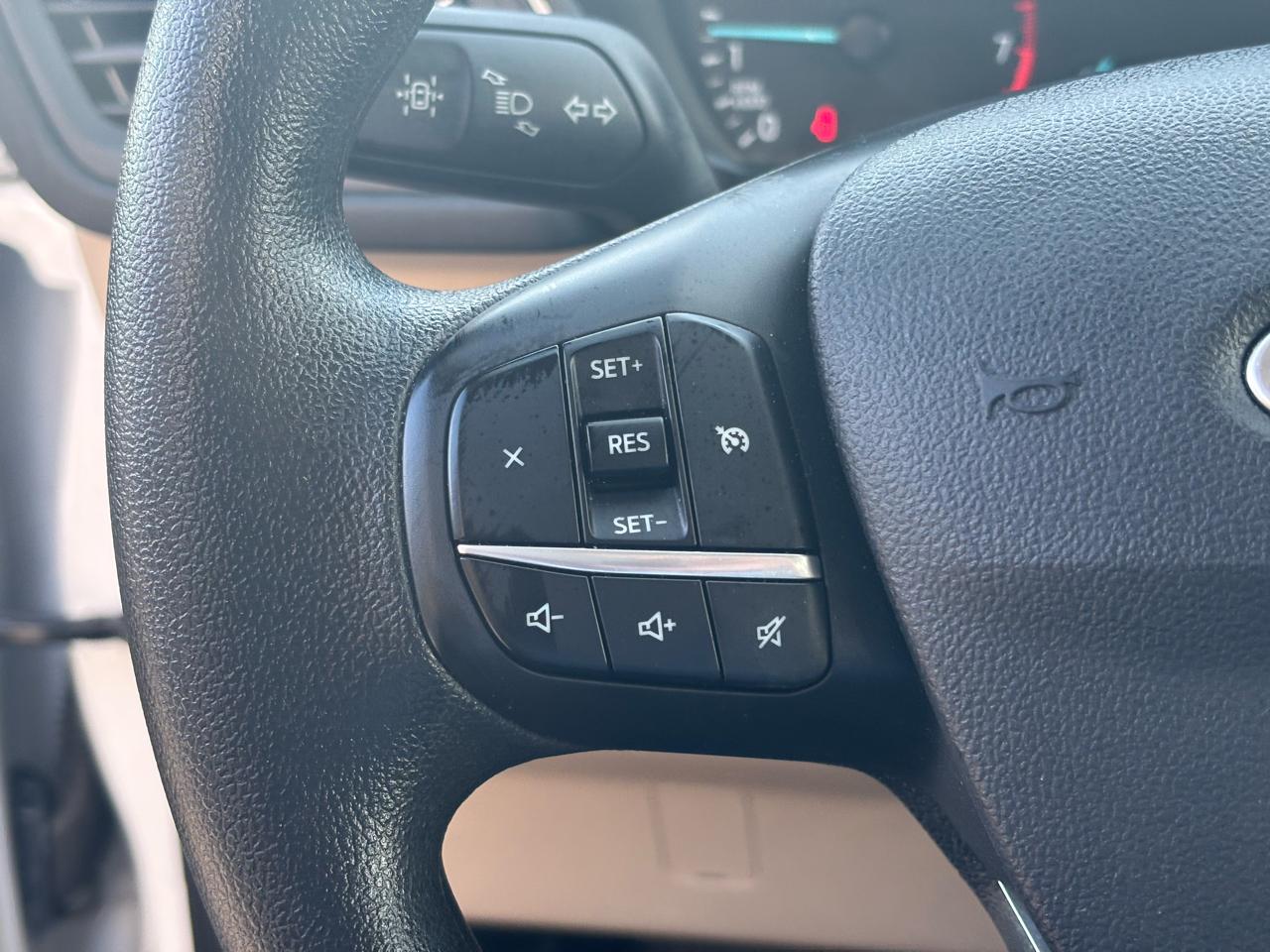 Ford Escape SE FWD 2022