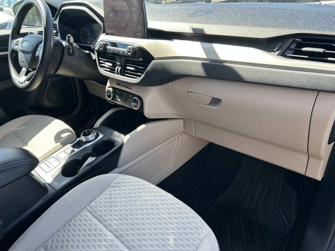 Ford Escape SE FWD 2022