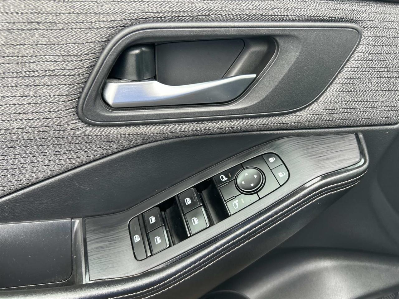 Nissan Rogue AWD SV 2021