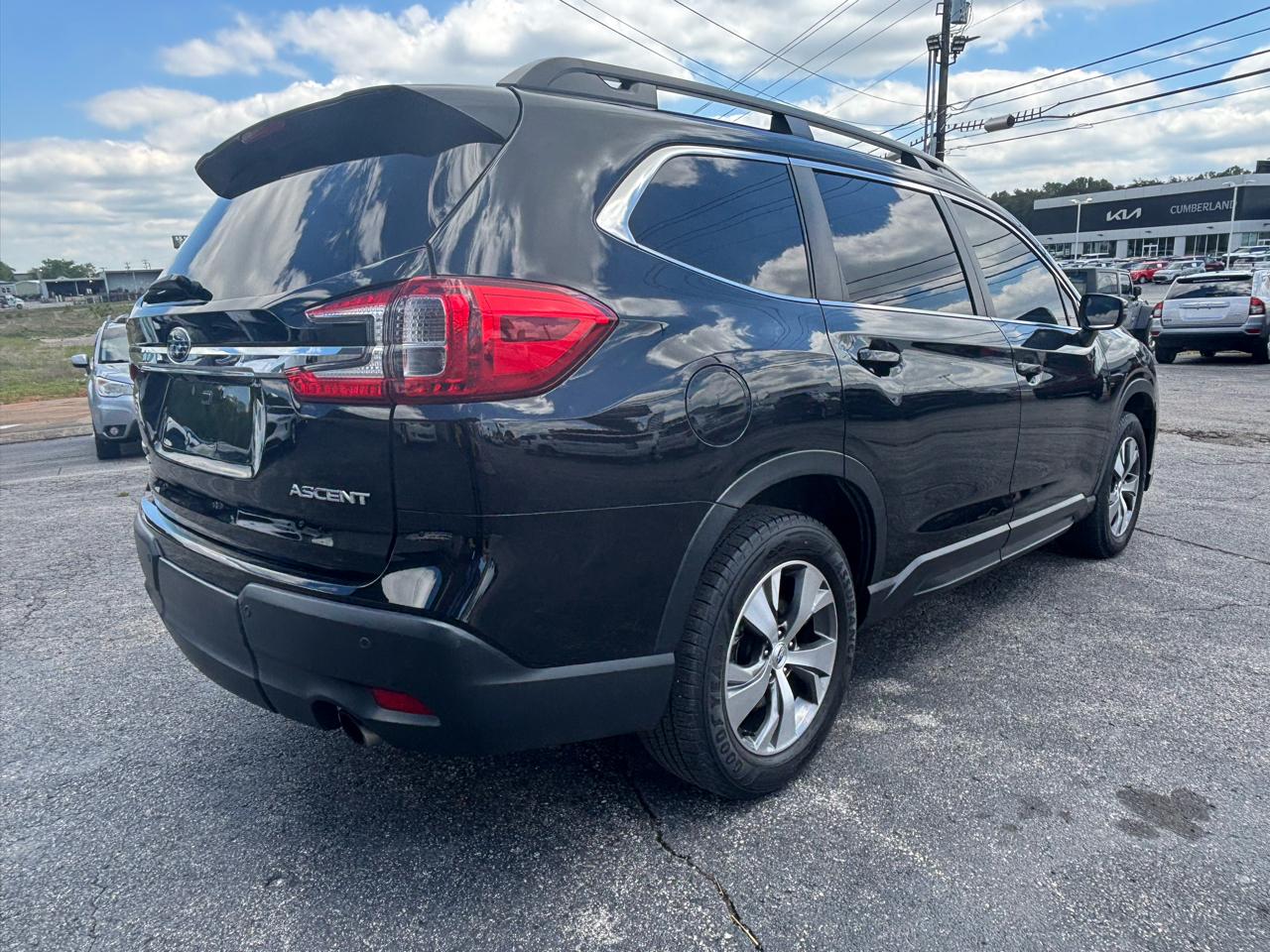 Subaru Ascent Premium 7-Passenger 2023