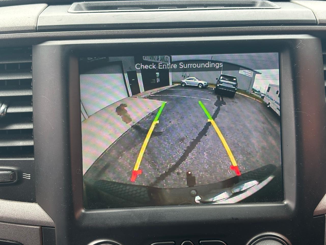RAM 1500 4WD Quad Cab 140.5" Express 2016