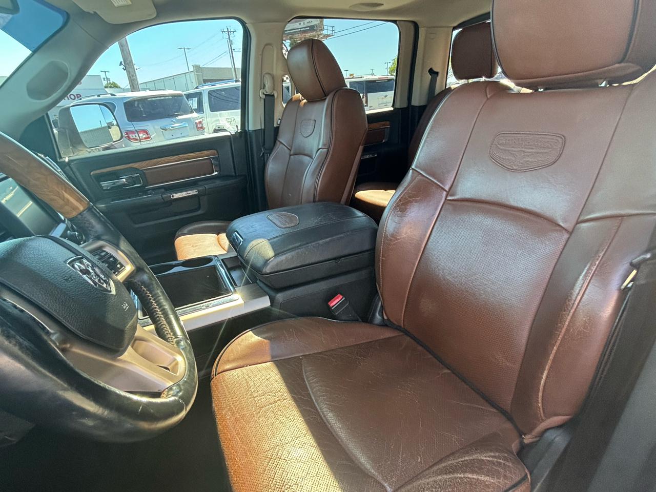 RAM 1500 4WD Crew Cab 140.5" Laramie Longhorn Edition 2013
