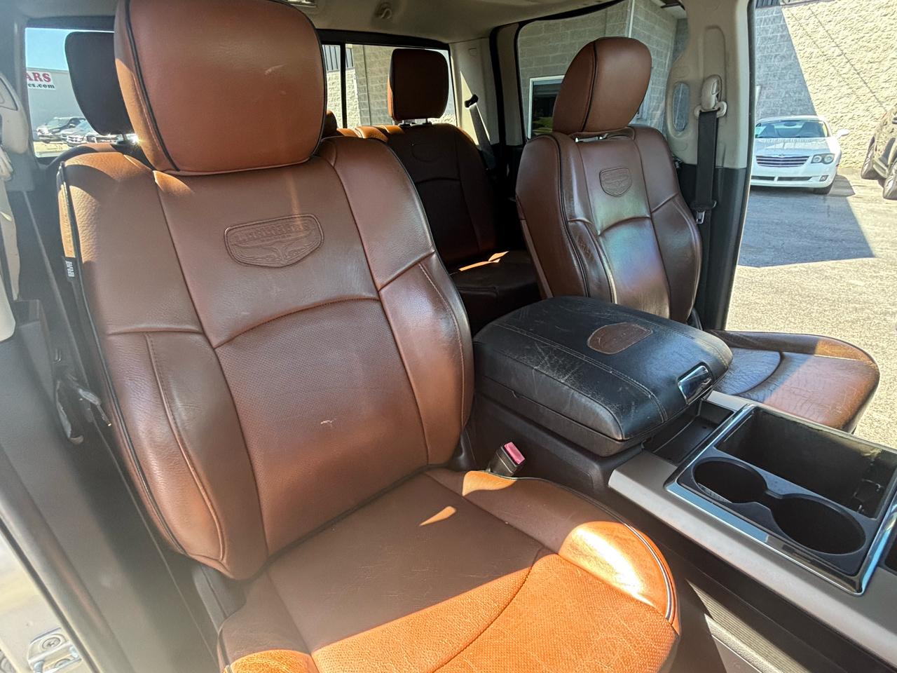 RAM 1500 4WD Crew Cab 140.5" Laramie Longhorn Edition 2013