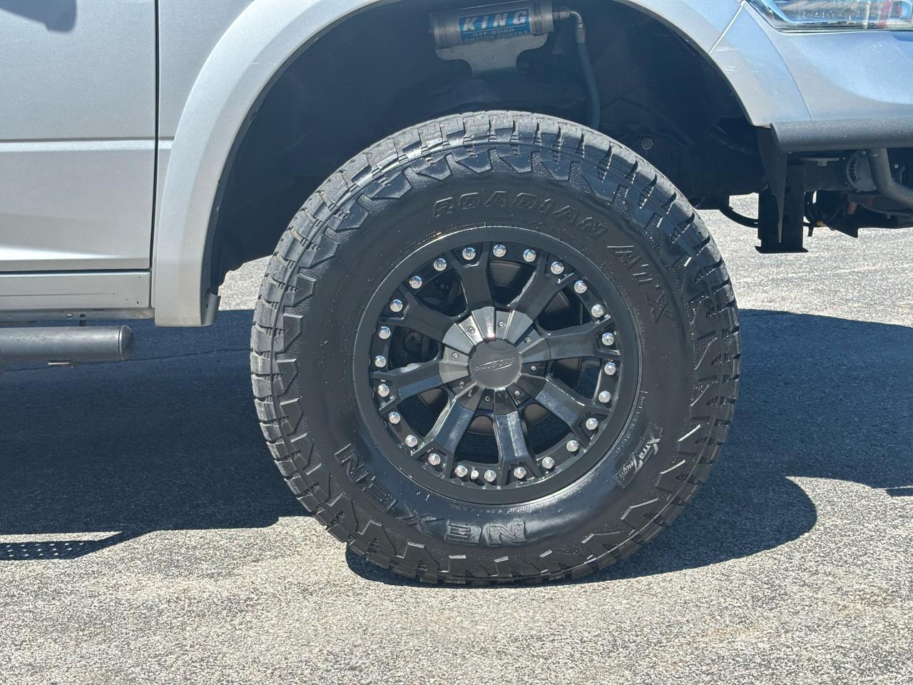 RAM 1500 4WD Crew Cab 140.5" Laramie Longhorn Edition 2013