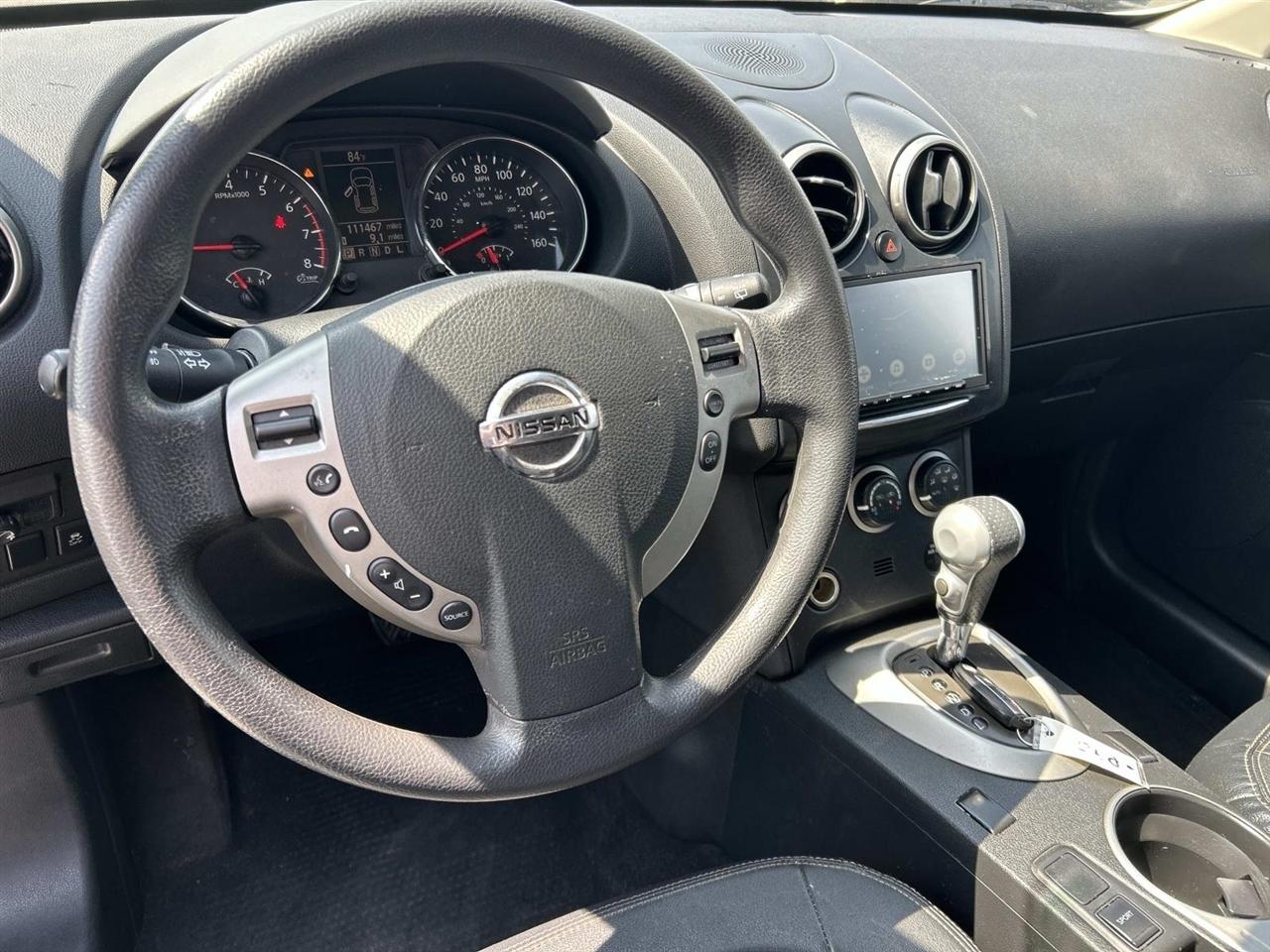 Nissan Rogue FWD 4dr SV 2012