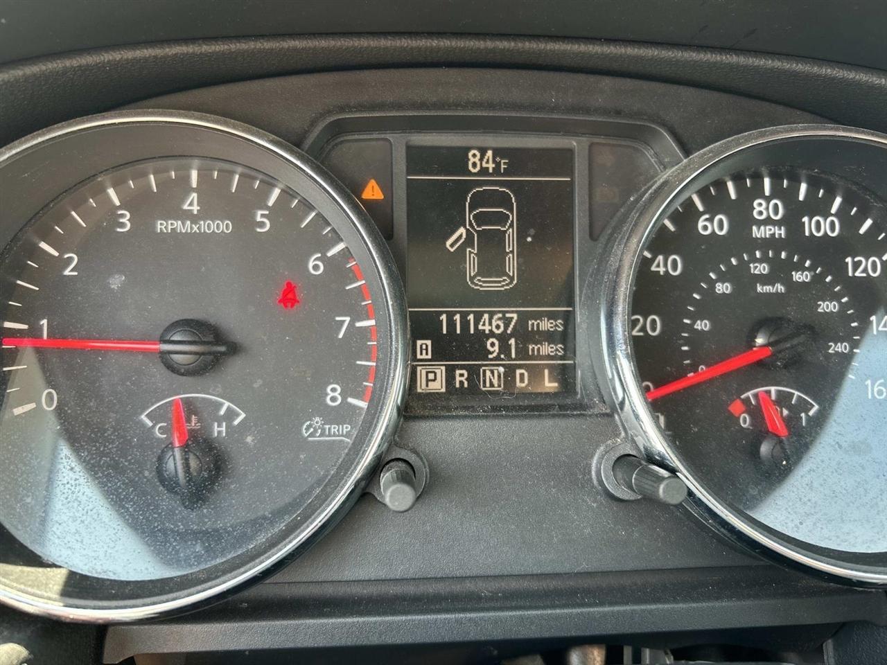Nissan Rogue FWD 4dr SV 2012