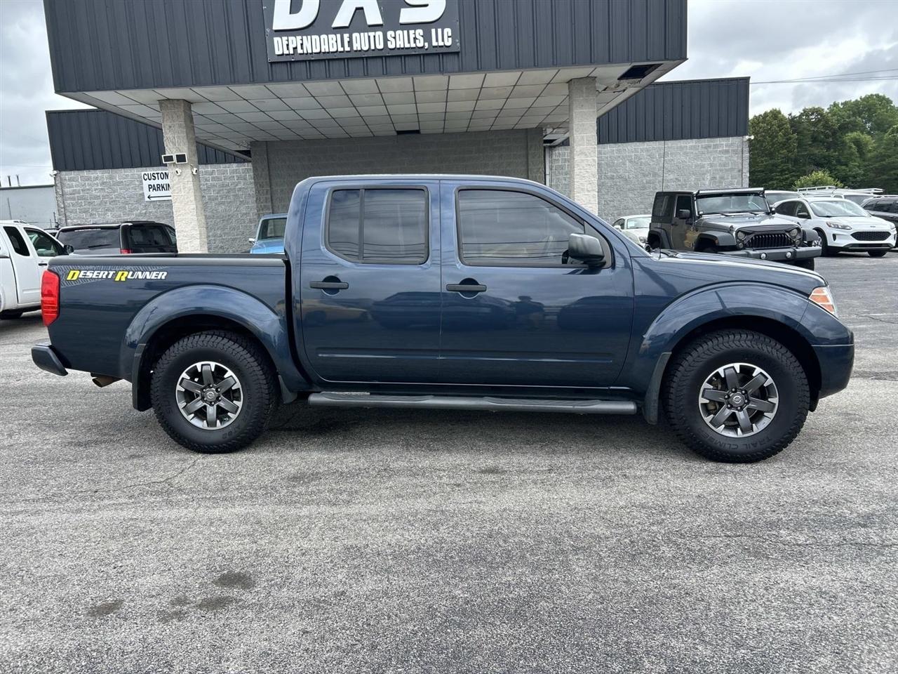 Nissan Frontier Crew Cab 4x2 Desert Runner Auto *Ltd Avail* 2019