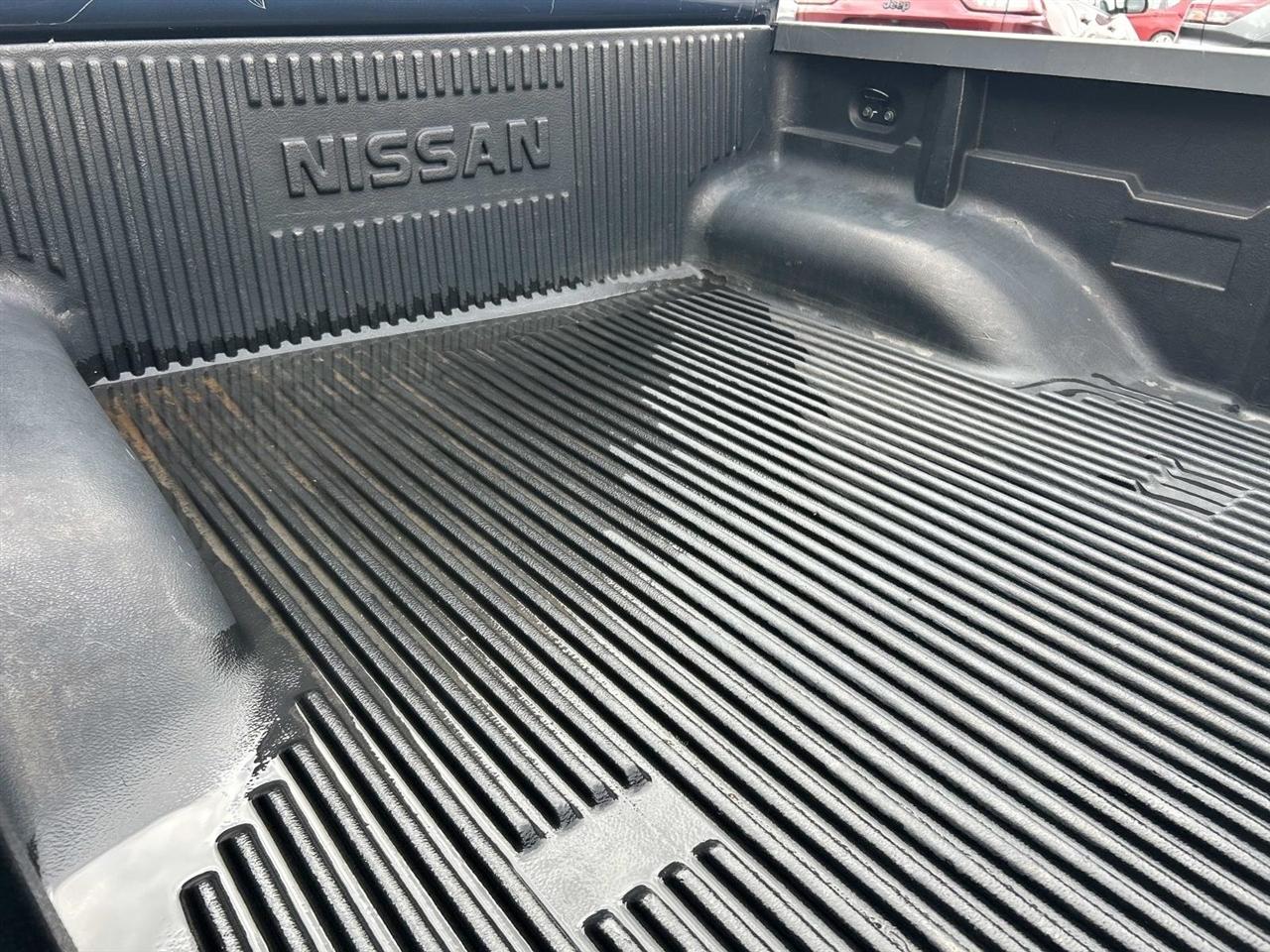 Nissan Frontier Crew Cab 4x2 Desert Runner Auto *Ltd Avail* 2019