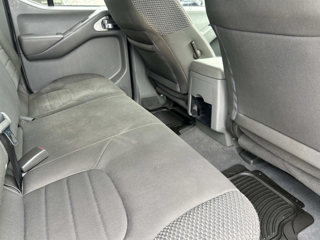 Nissan Frontier Crew Cab 4x2 Desert Runner Auto *Ltd Avail* 2019
