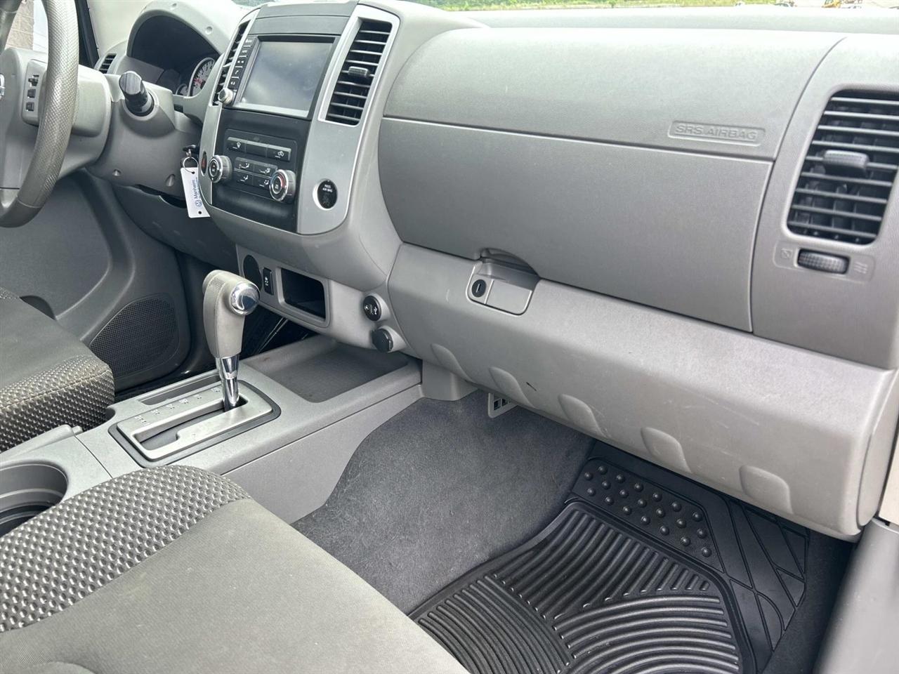 Nissan Frontier Crew Cab 4x2 Desert Runner Auto *Ltd Avail* 2019