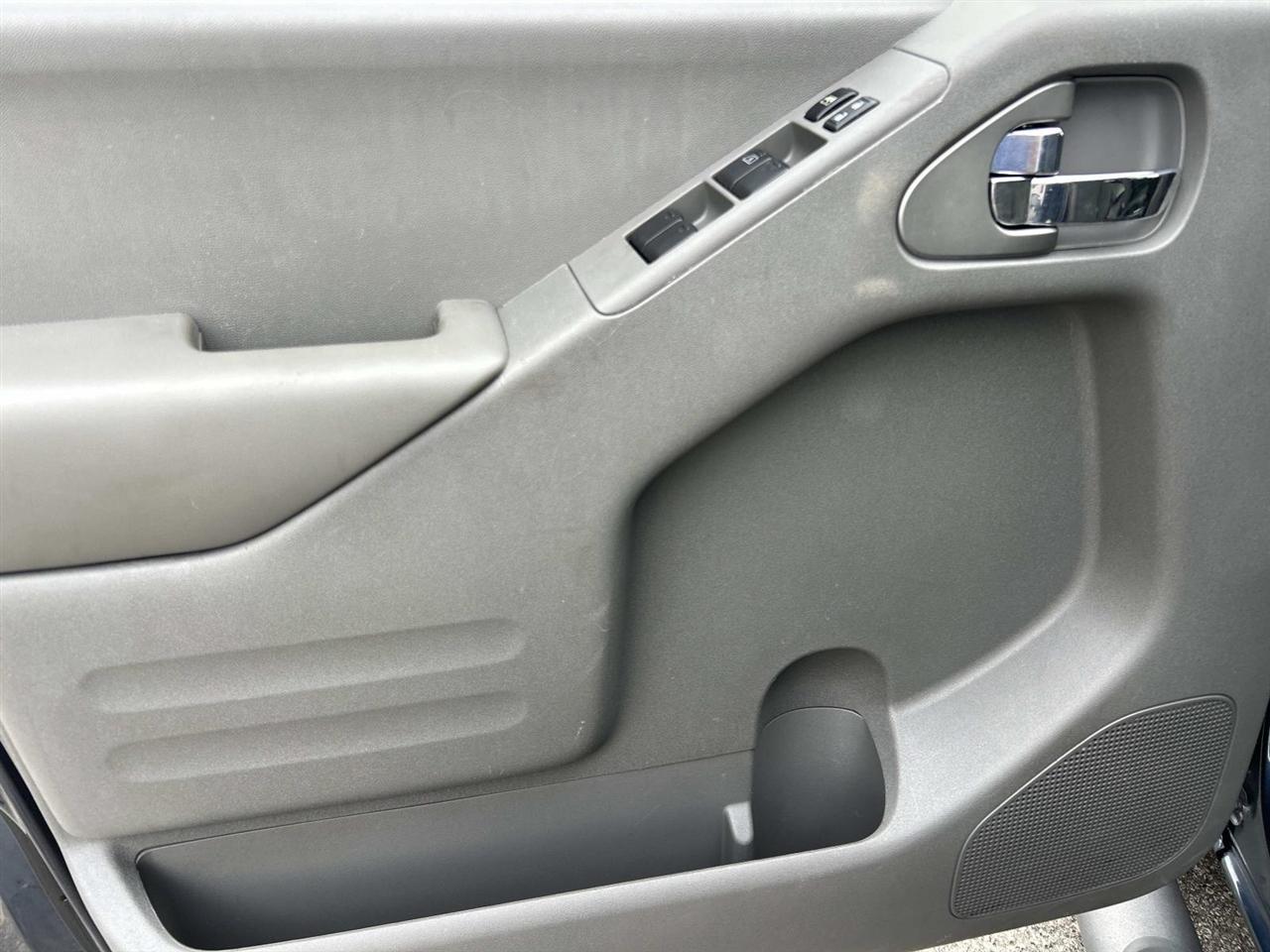 Nissan Frontier Crew Cab 4x2 Desert Runner Auto *Ltd Avail* 2019