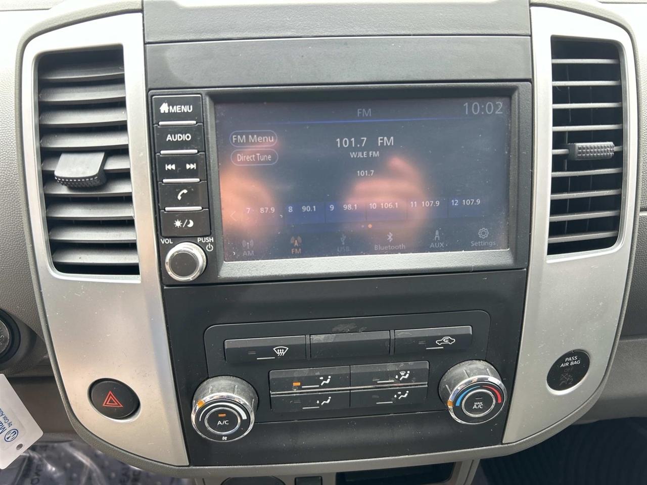 Nissan Frontier Crew Cab 4x2 Desert Runner Auto *Ltd Avail* 2019