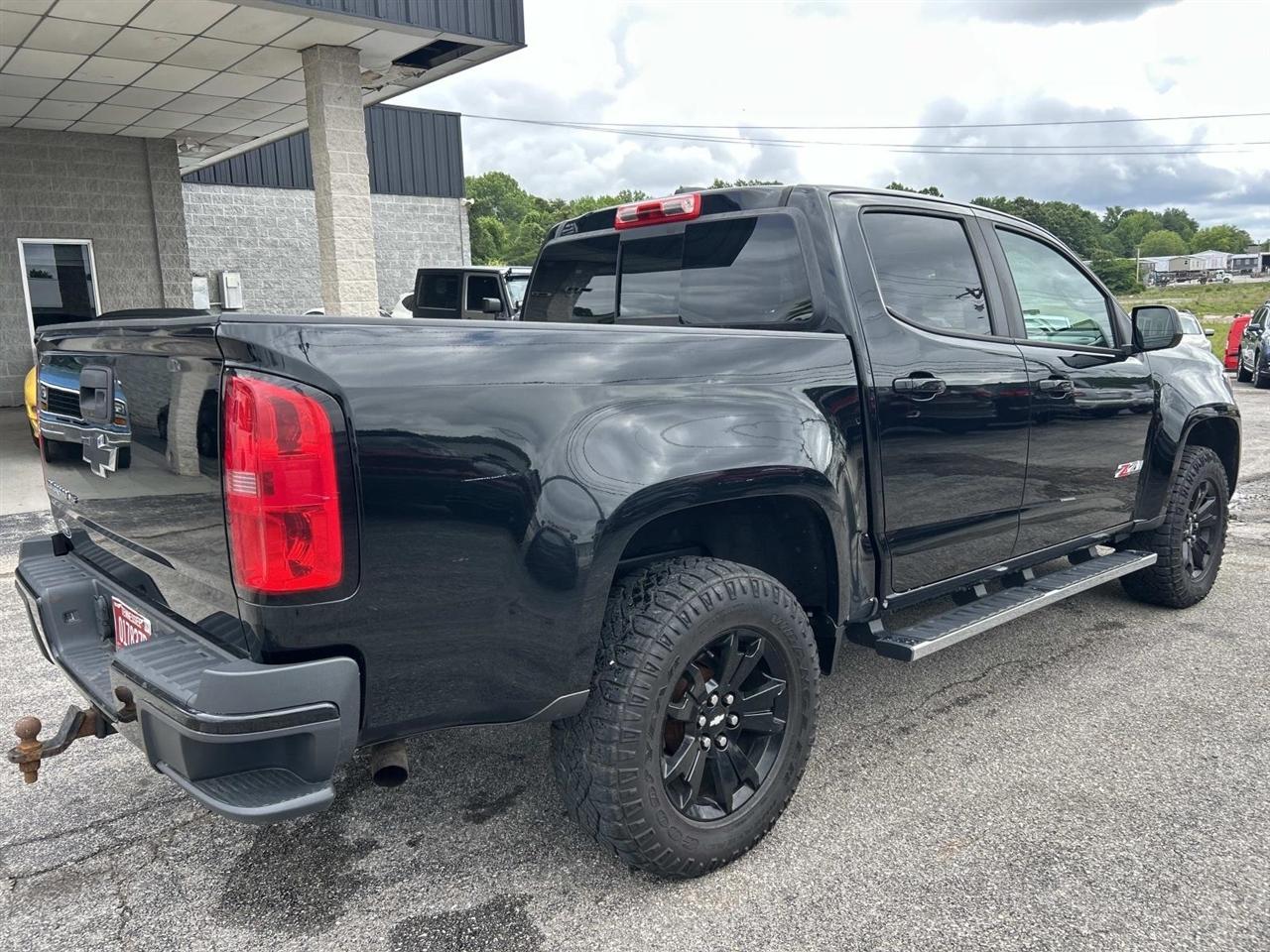 Chevrolet Colorado 4WD Crew Cab 128.3" Z71 2017