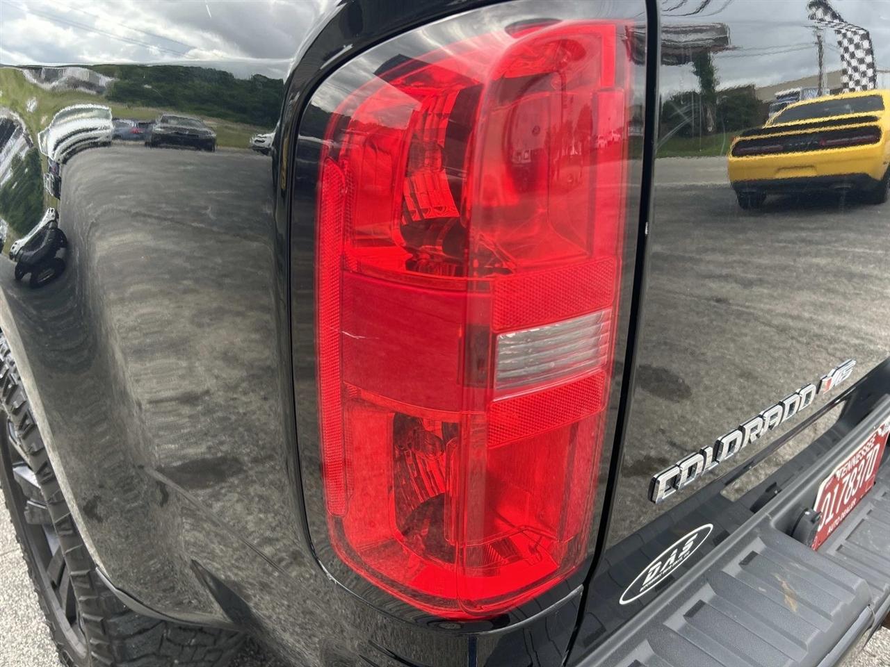 Chevrolet Colorado 4WD Crew Cab 128.3" Z71 2017
