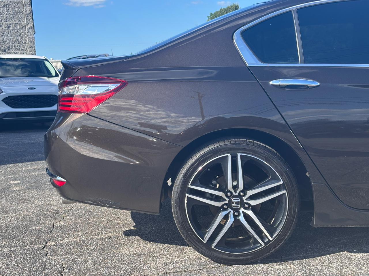 Honda Accord  2017