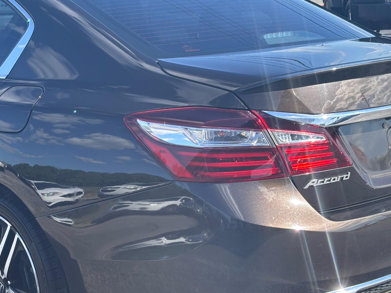 Honda Accord  2017