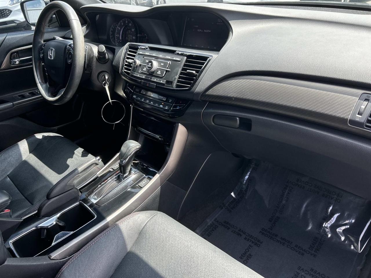 Honda Accord  2017