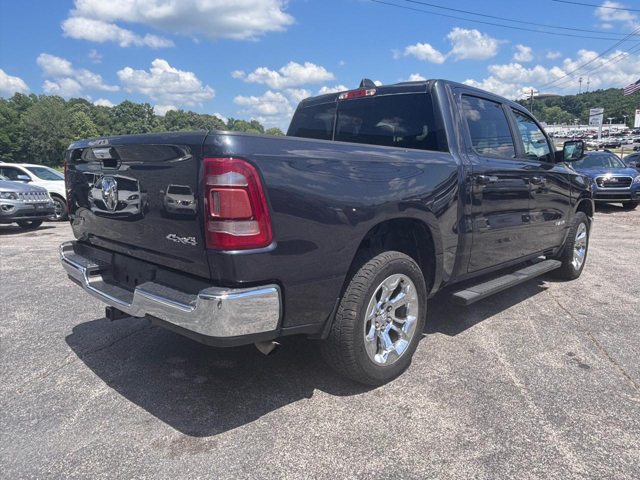 RAM 1500 Big Horn/Lone Star 4x4 Crew Cab 5'7" Box 2019