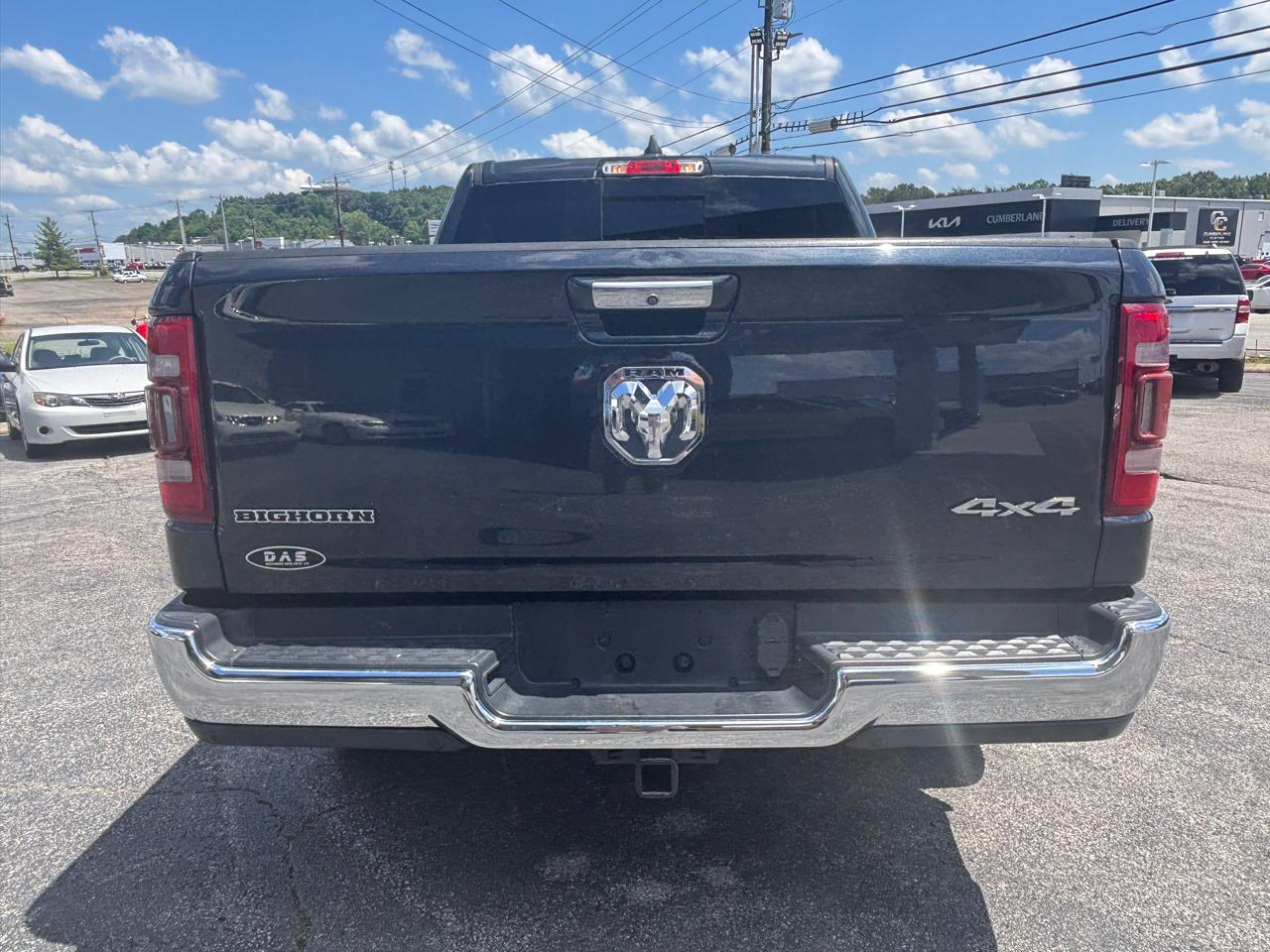 RAM 1500 Big Horn/Lone Star 4x4 Crew Cab 5'7" Box 2019