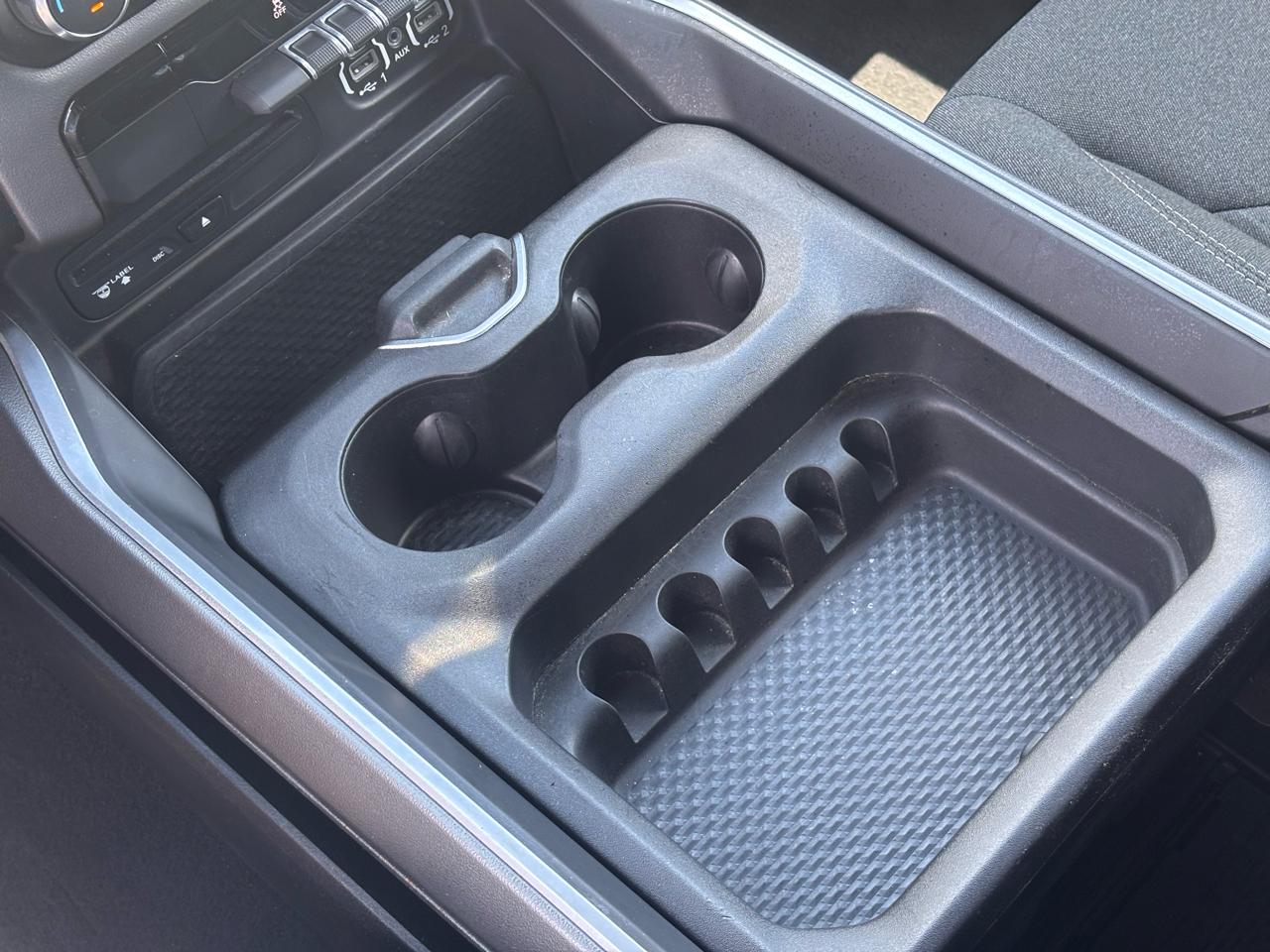 RAM 1500 Big Horn/Lone Star 4x4 Crew Cab 5'7" Box 2019