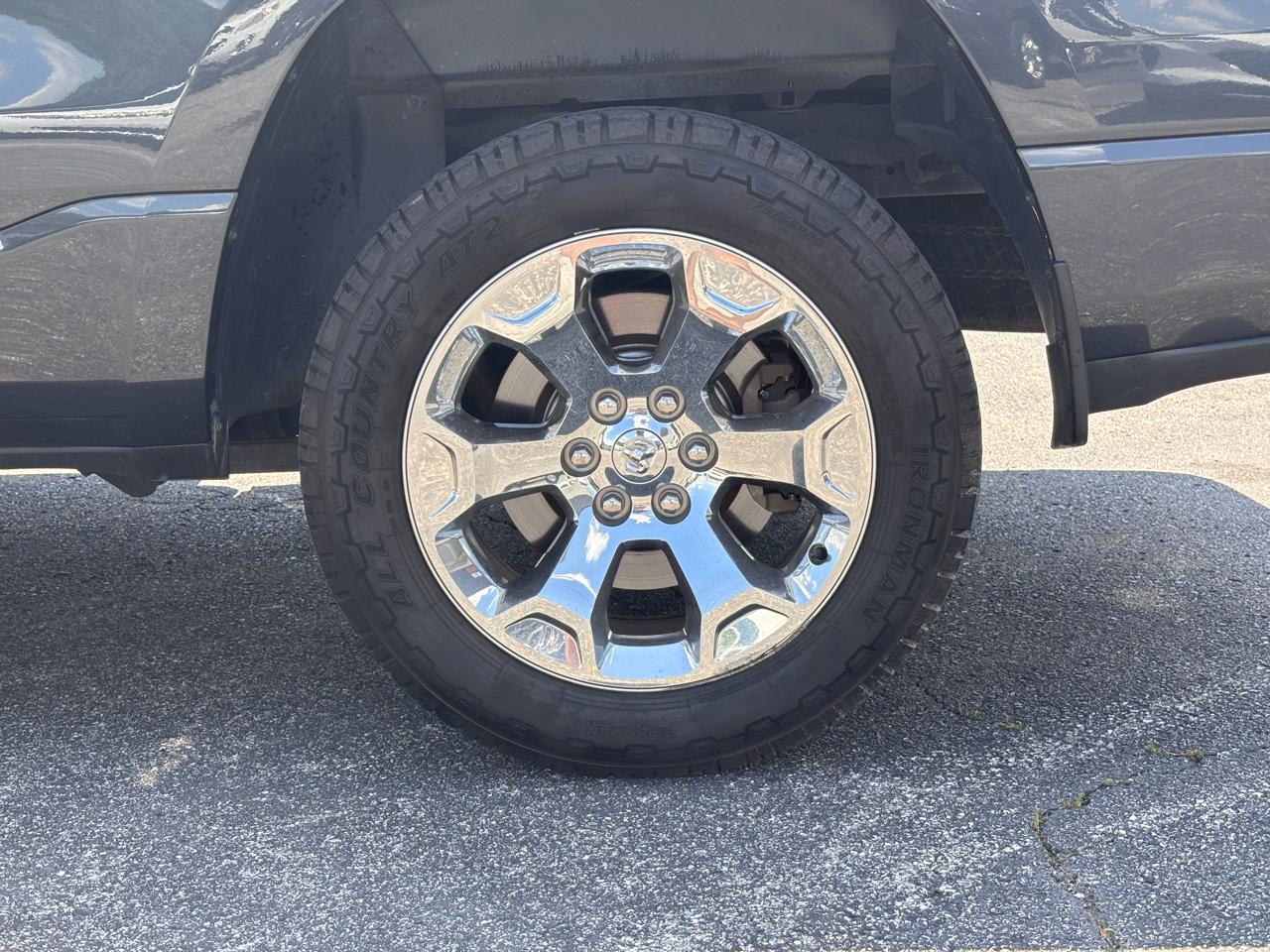 RAM 1500 Big Horn/Lone Star 4x4 Crew Cab 5'7" Box 2019