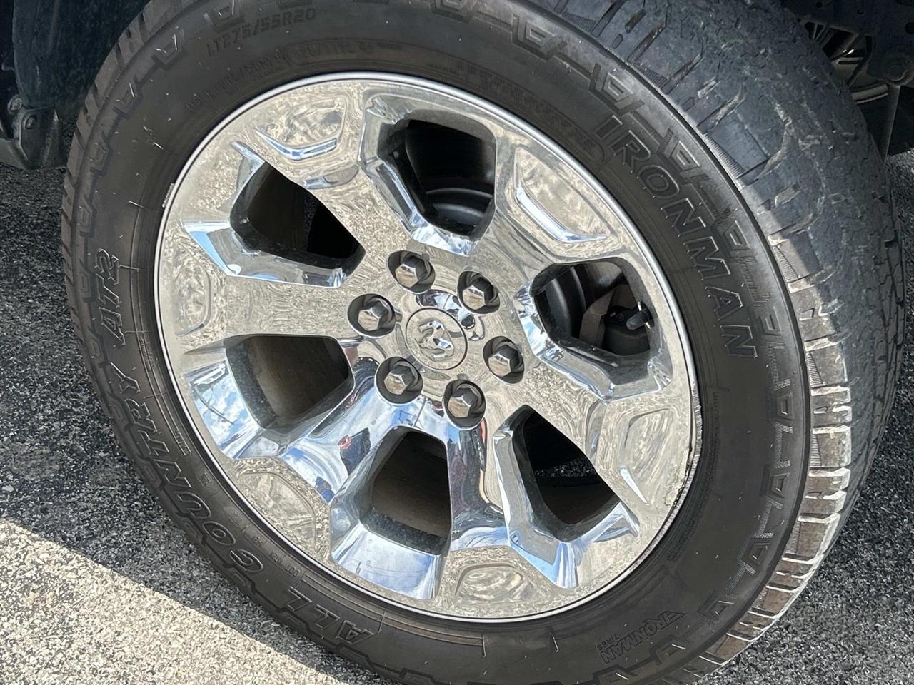 RAM 1500 Big Horn/Lone Star 4x4 Crew Cab 5'7" Box 2019