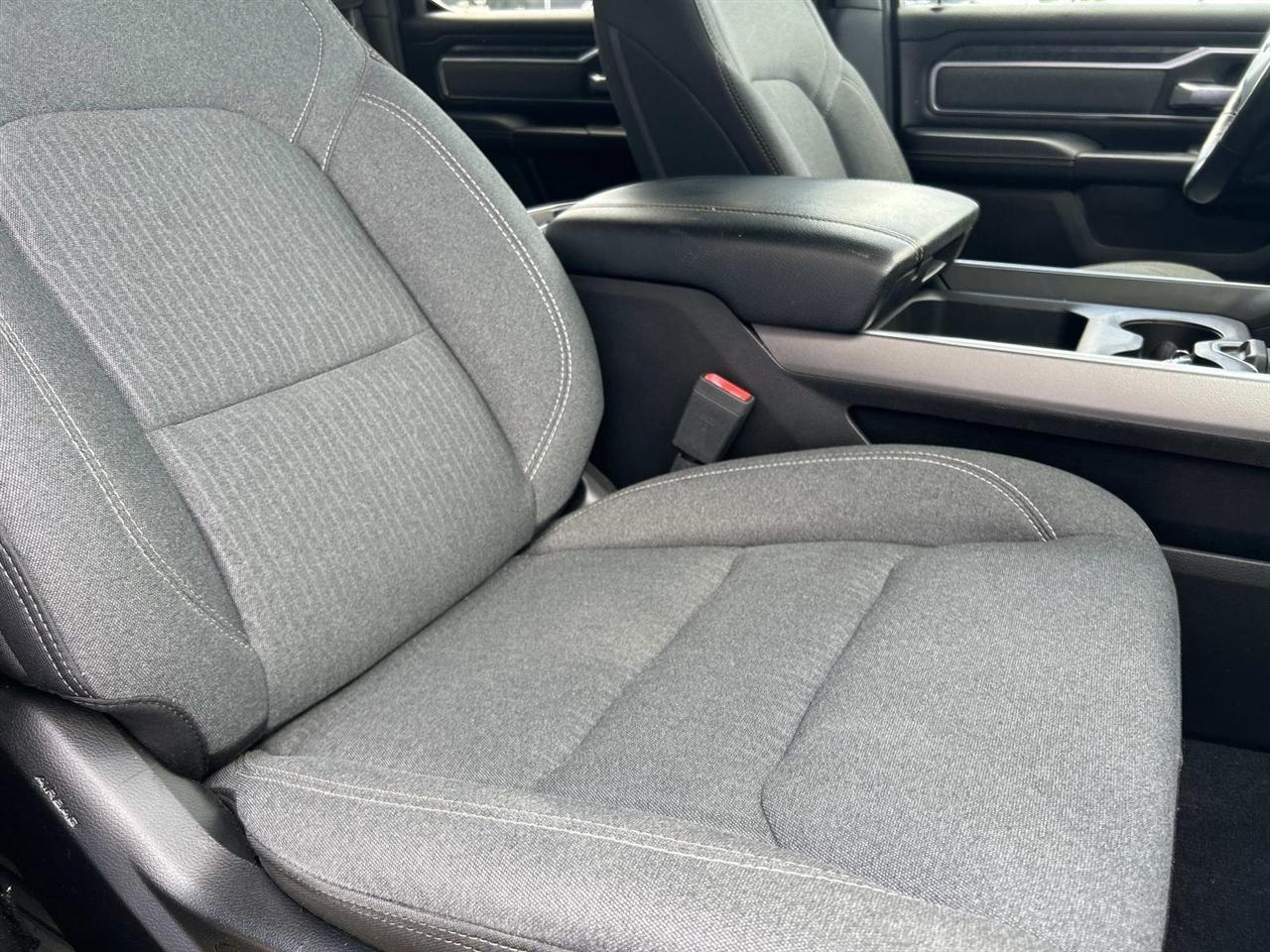 RAM 1500 Big Horn/Lone Star 4x4 Crew Cab 5'7" Box 2019