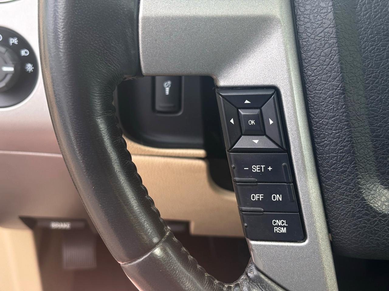 Ford Expedition 4WD 4dr Limited 2016