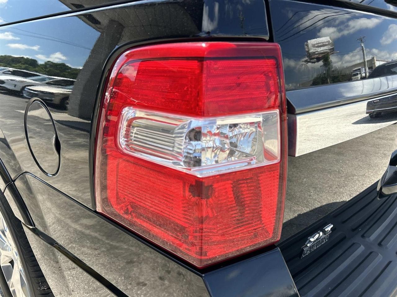 Ford Expedition 4WD 4dr Limited 2016