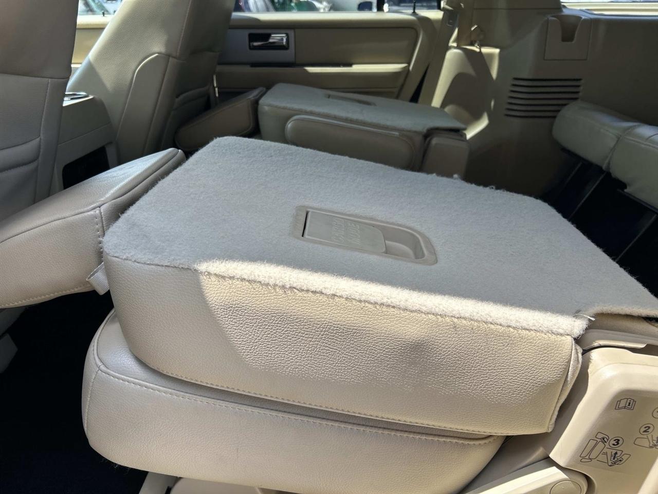 Ford Expedition 4WD 4dr Limited 2016