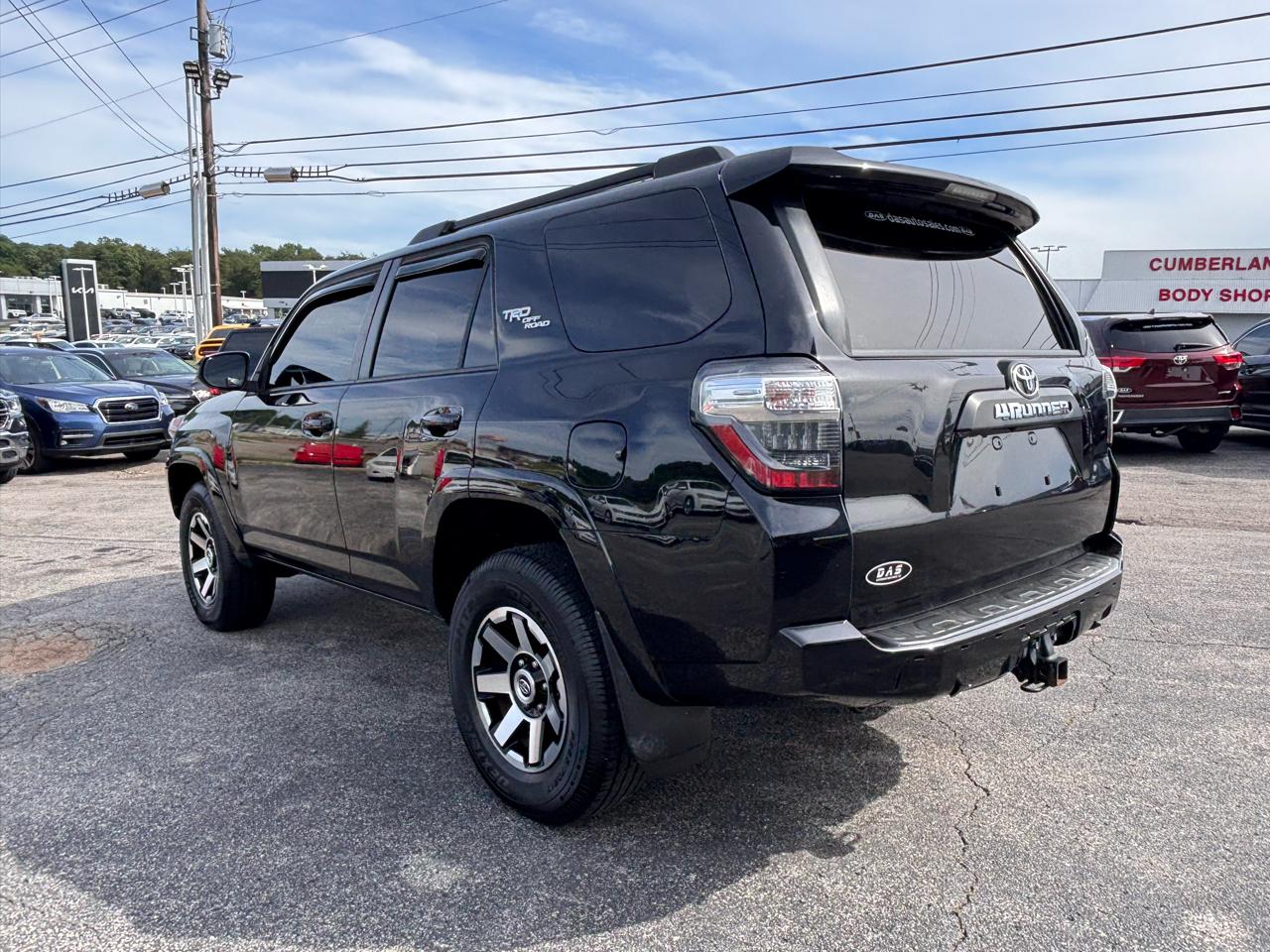 Toyota 4Runner TRD Off Road Premium 4WD (Natl) 2020