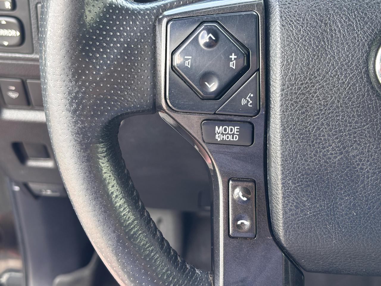 Toyota 4Runner TRD Off Road Premium 4WD (Natl) 2020