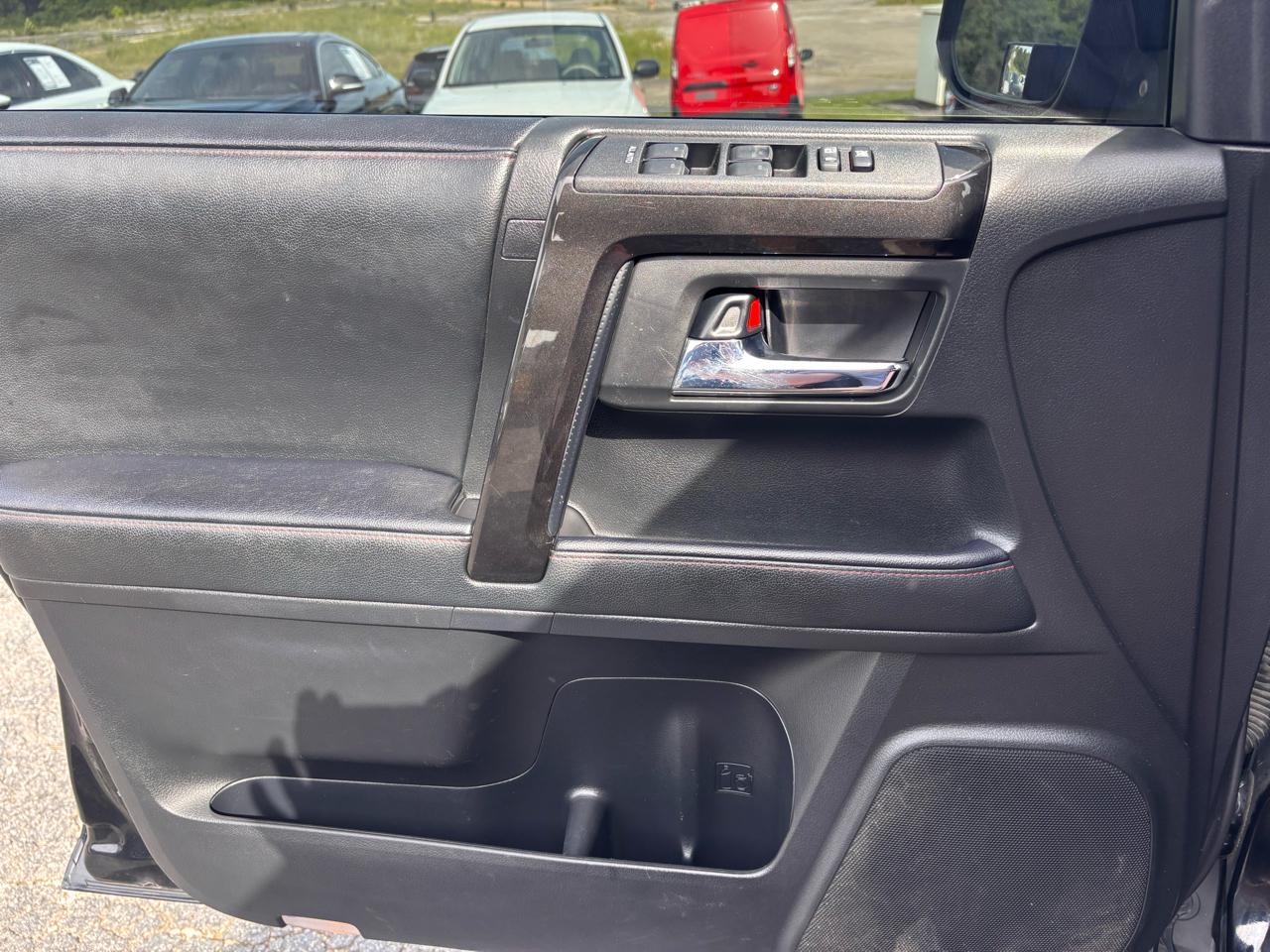 Toyota 4Runner TRD Off Road Premium 4WD (Natl) 2020