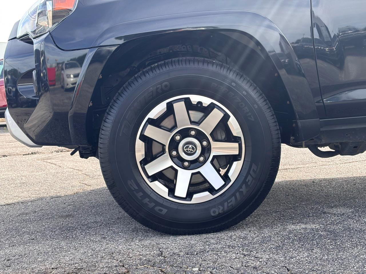 Toyota 4Runner TRD Off Road Premium 4WD (Natl) 2020