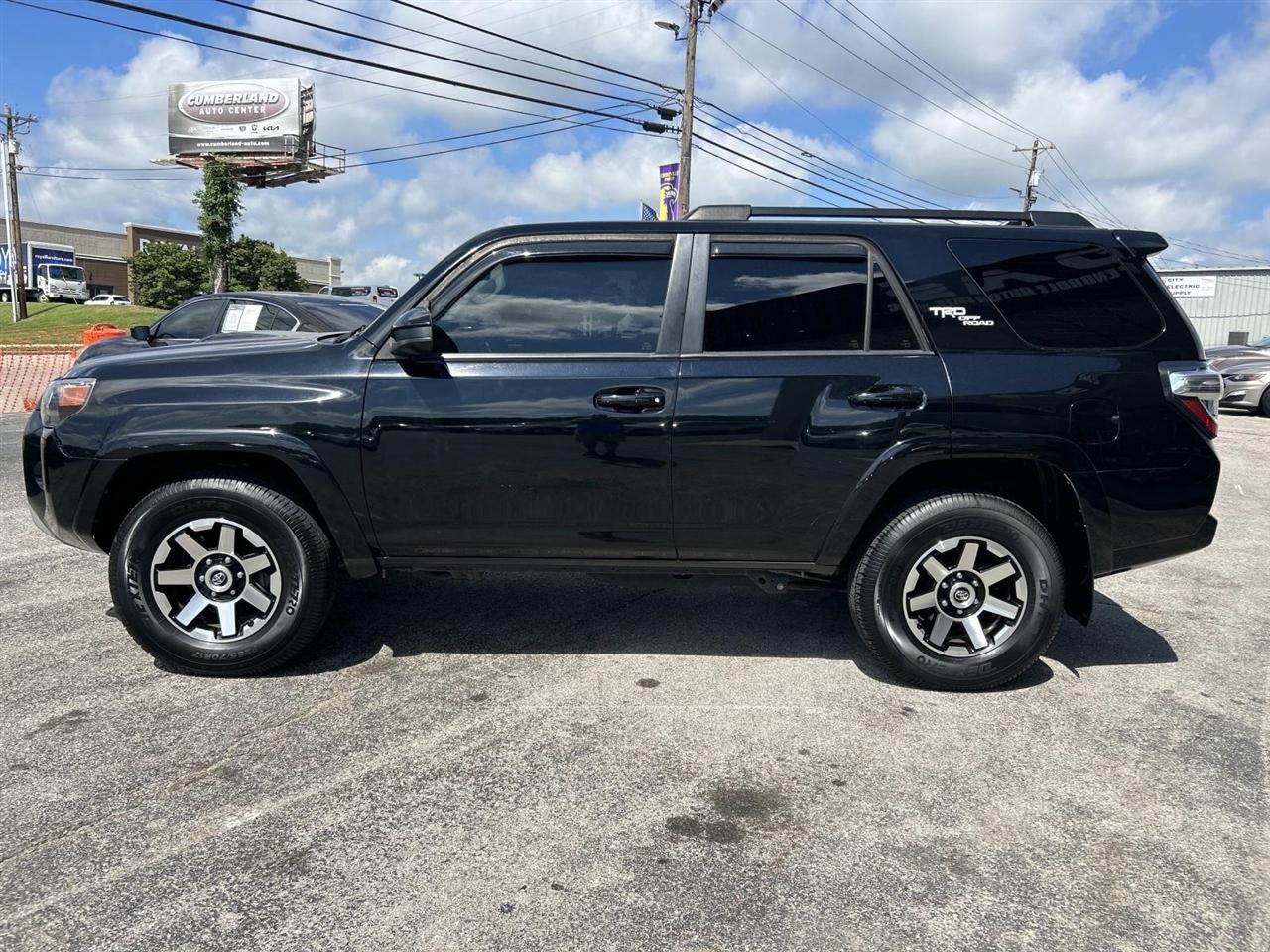 Toyota 4Runner TRD Off Road Premium 4WD (Natl) 2020