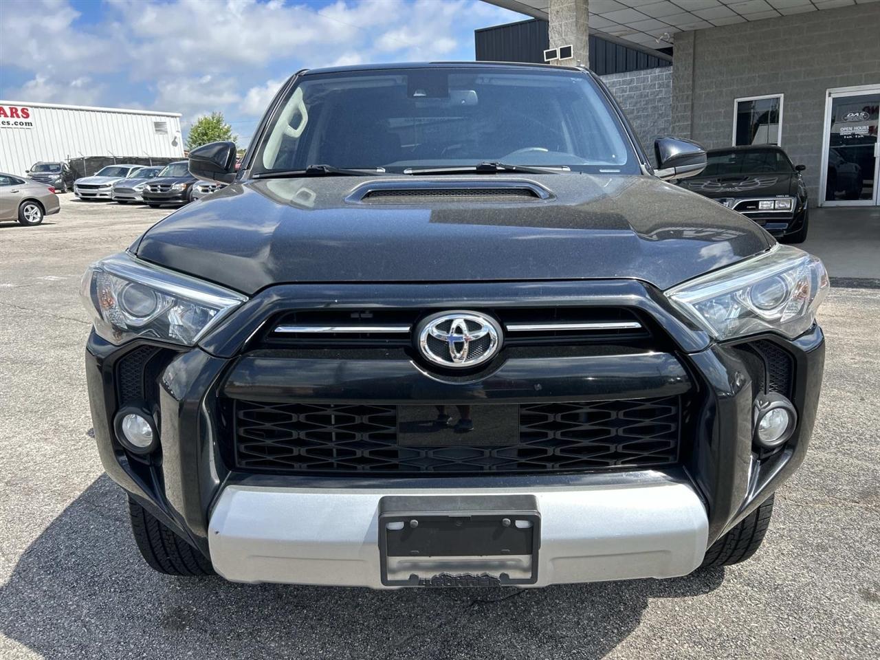 Toyota 4Runner TRD Off Road Premium 4WD (Natl) 2020