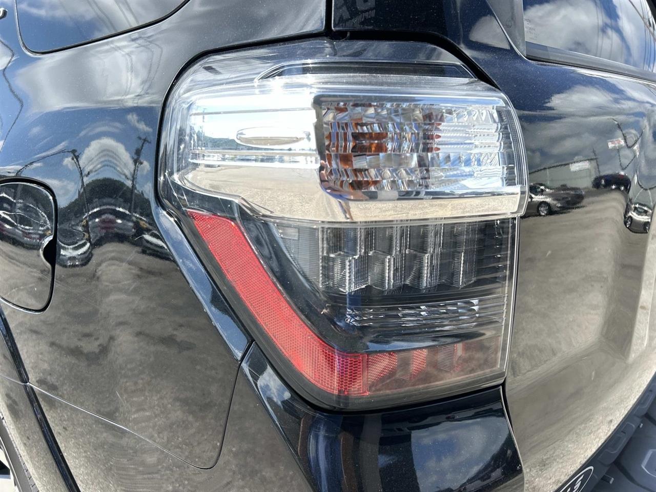 Toyota 4Runner TRD Off Road Premium 4WD (Natl) 2020