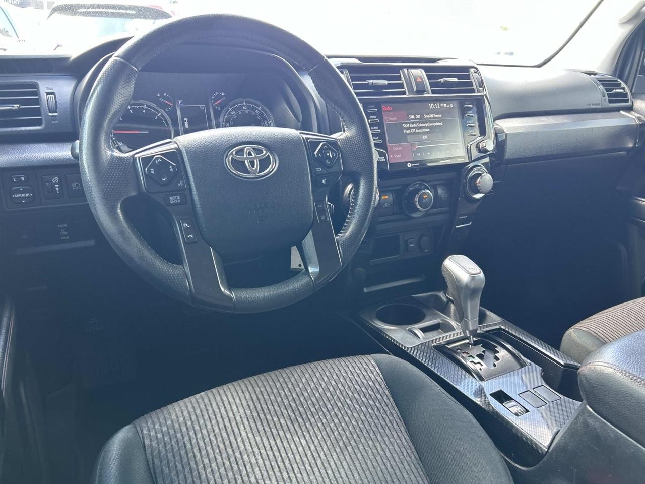 Toyota 4Runner TRD Off Road Premium 4WD (Natl) 2020
