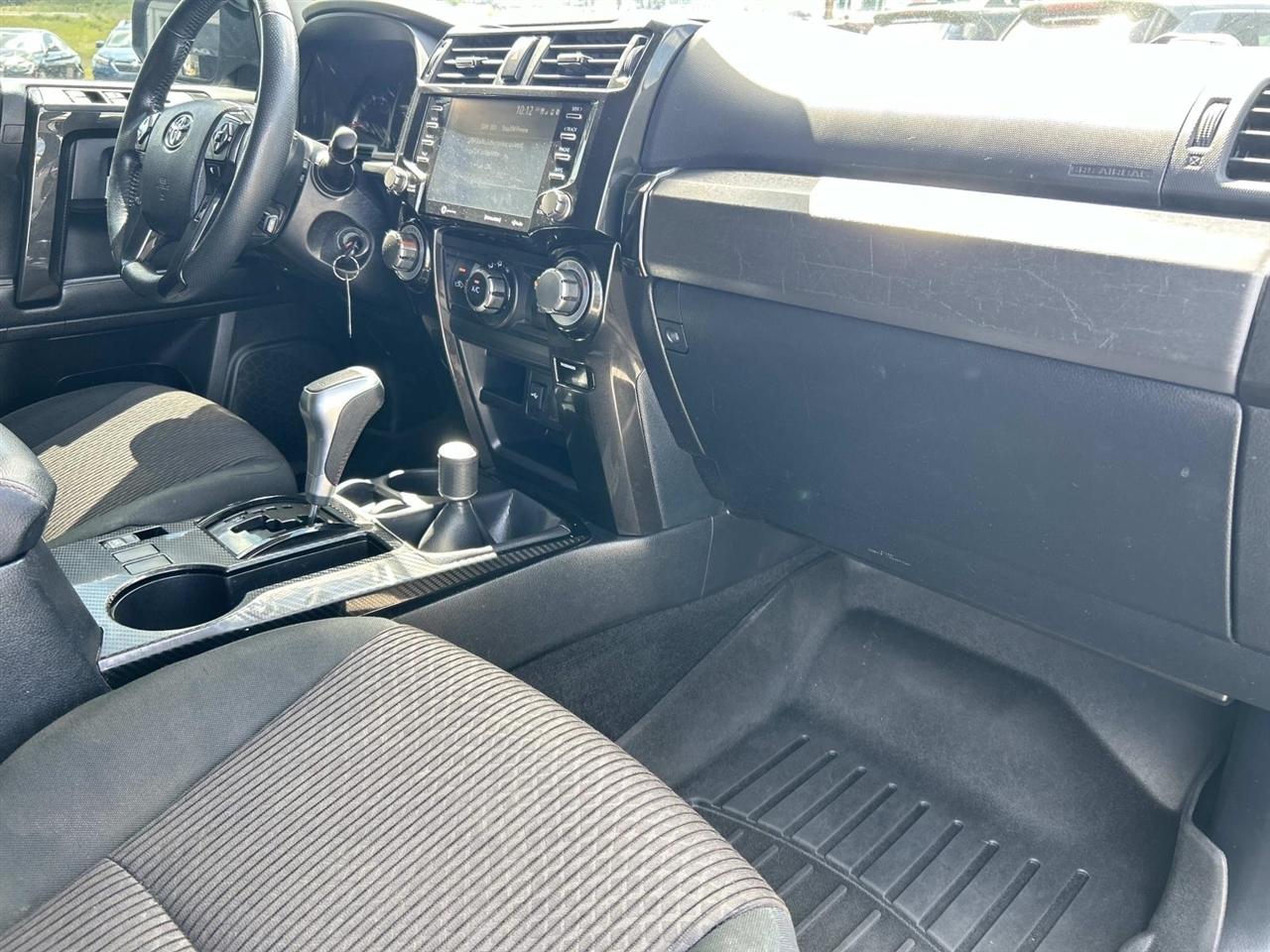Toyota 4Runner TRD Off Road Premium 4WD (Natl) 2020
