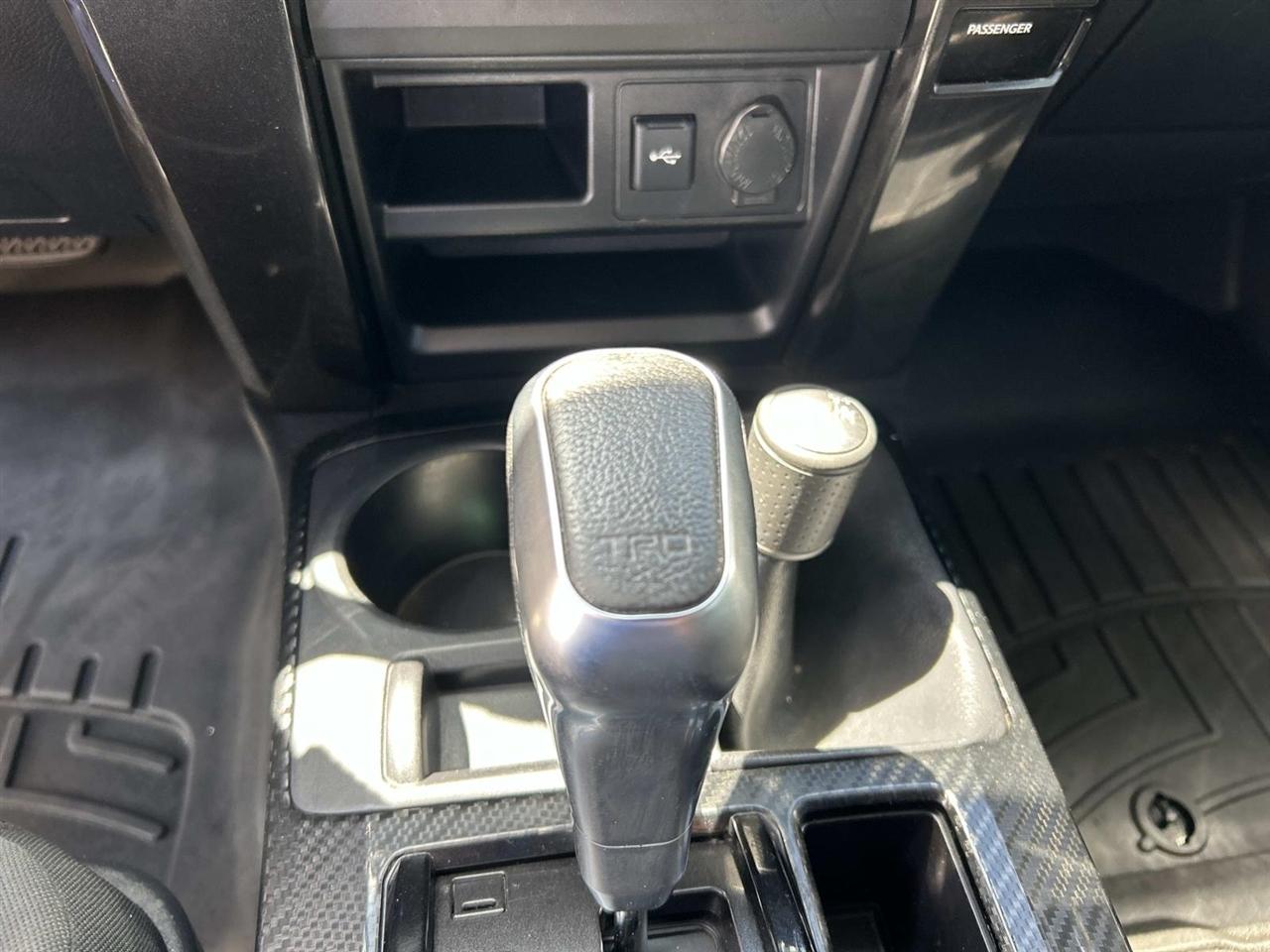 Toyota 4Runner TRD Off Road Premium 4WD (Natl) 2020