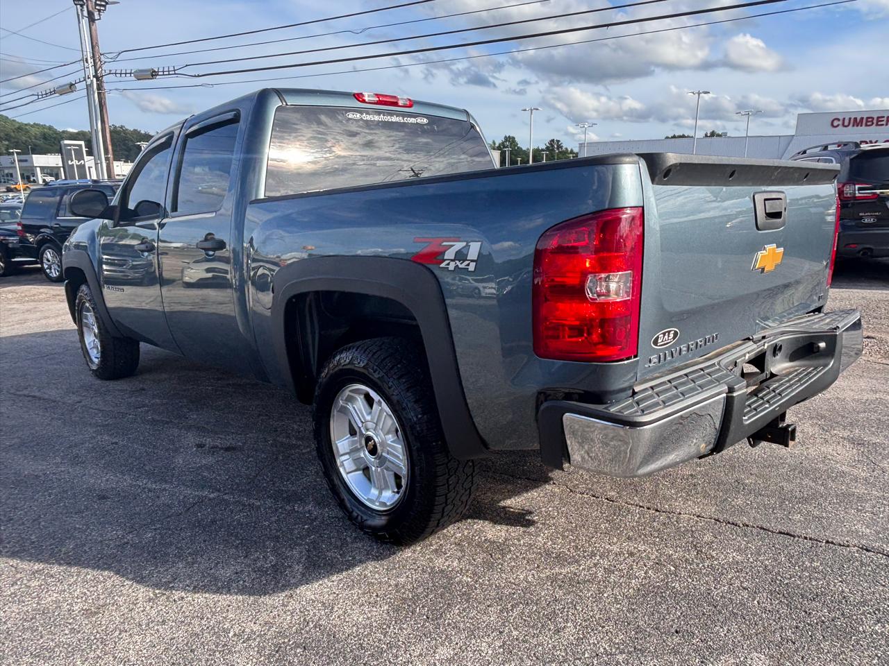 Chevrolet Silverado 1500 4WD Crew Cab 143.5" LT 2012
