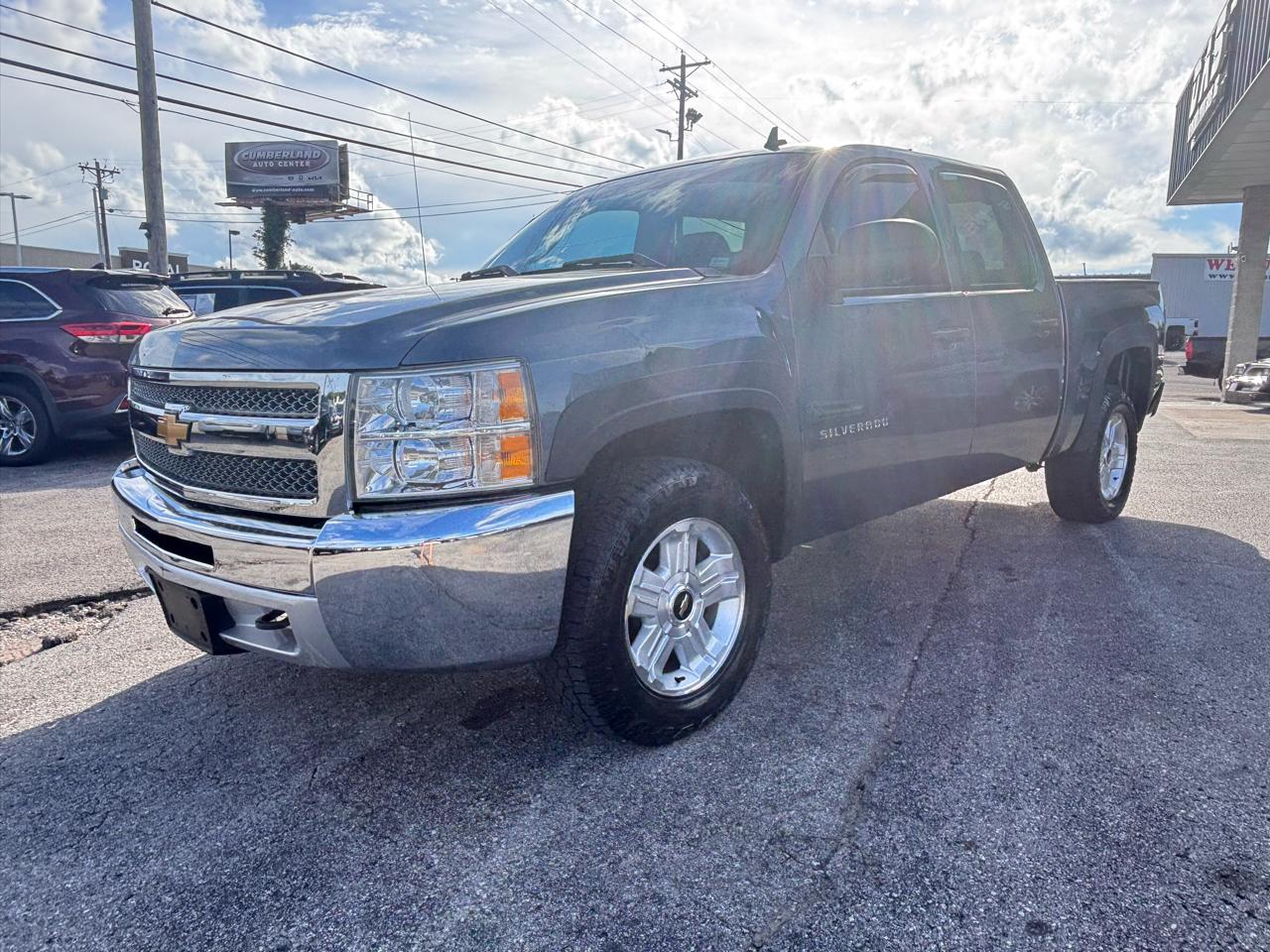 Chevrolet Silverado 1500 4WD Crew Cab 143.5" LT 2012
