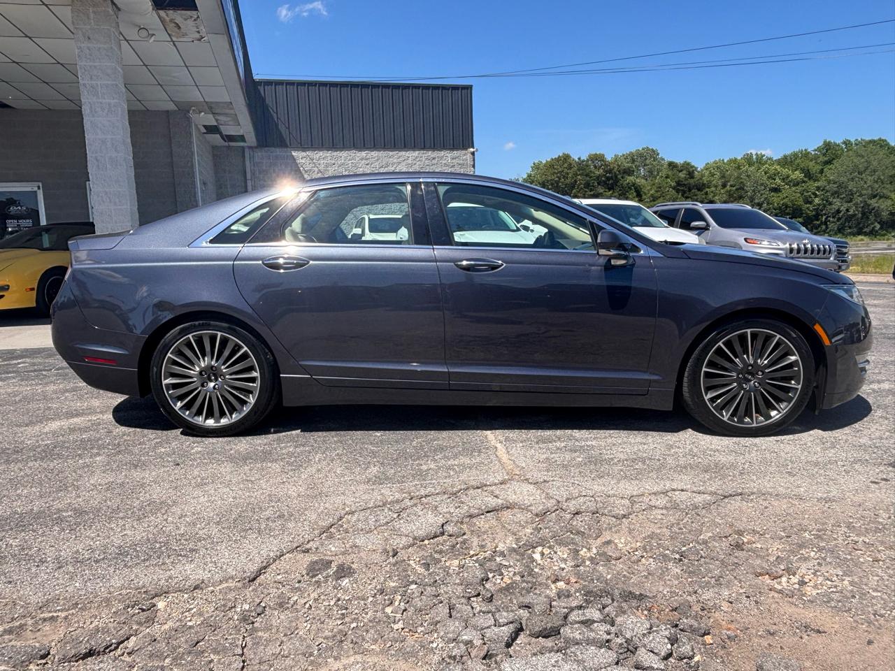 Lincoln MKZ 4dr Sdn FWD 2014