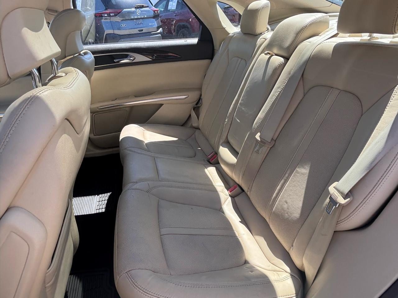 Lincoln MKZ 4dr Sdn FWD 2014