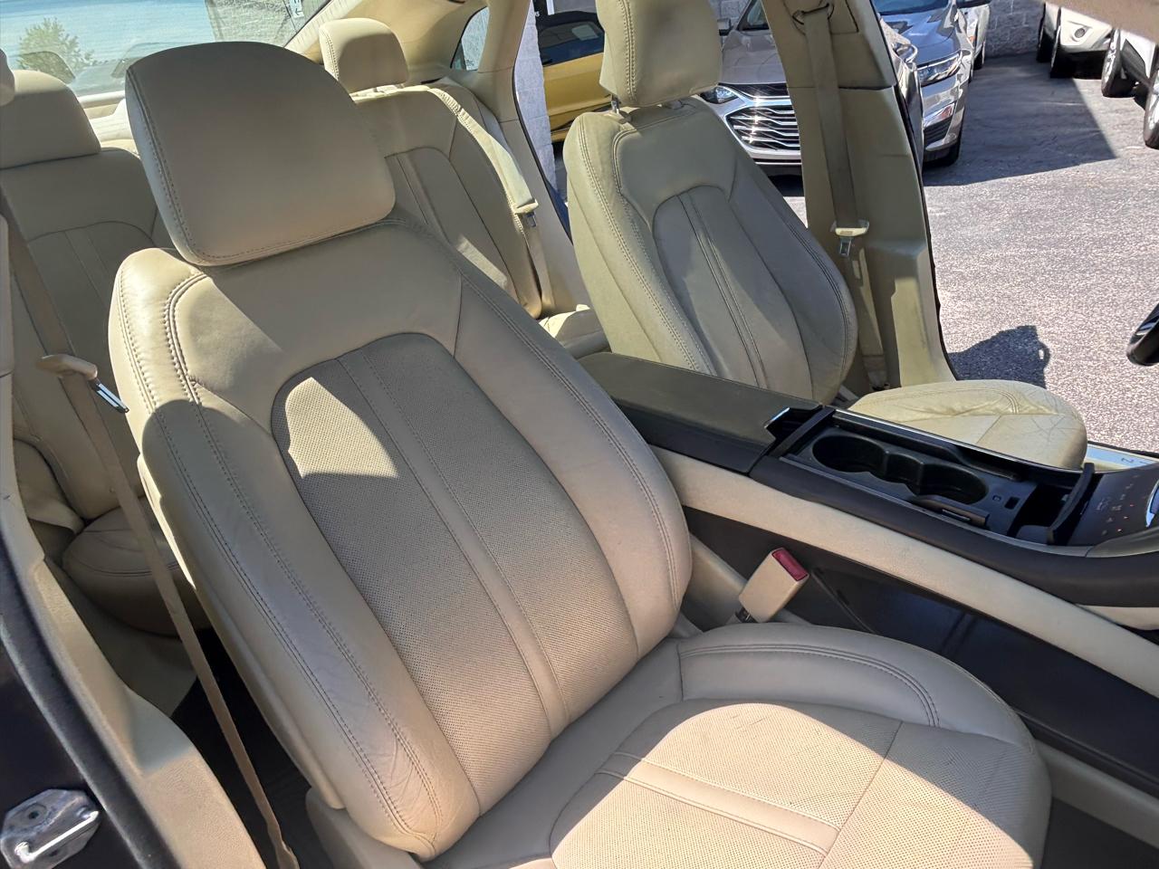 Lincoln MKZ 4dr Sdn FWD 2014